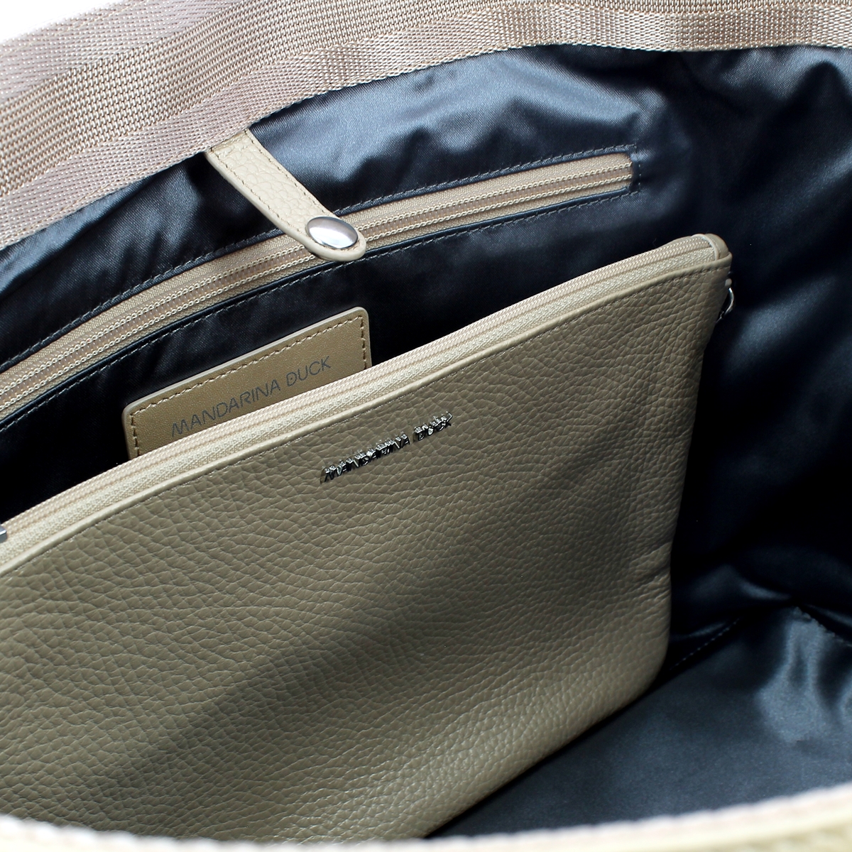 Mandarina Duck Borsa a spalla in pelle Mellow Lux - 5