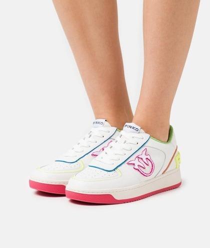 Guida alle sneakers donna primavera/estate 2023: quali scegliere?