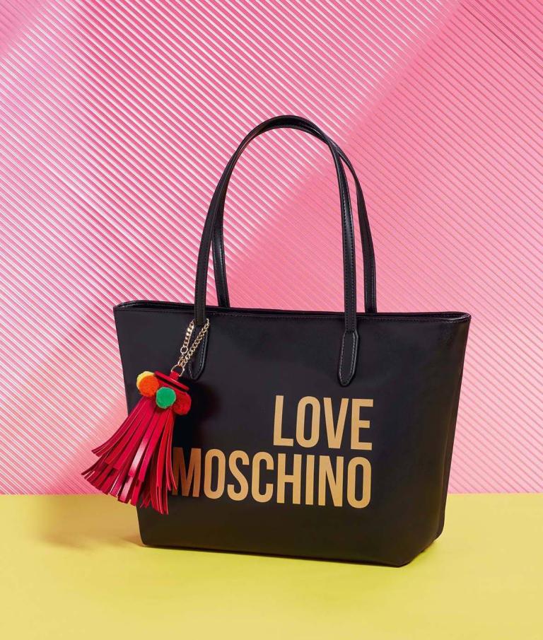 Irresistibili, casual e moderni: i nuovi arrivi firmati Love Moschino