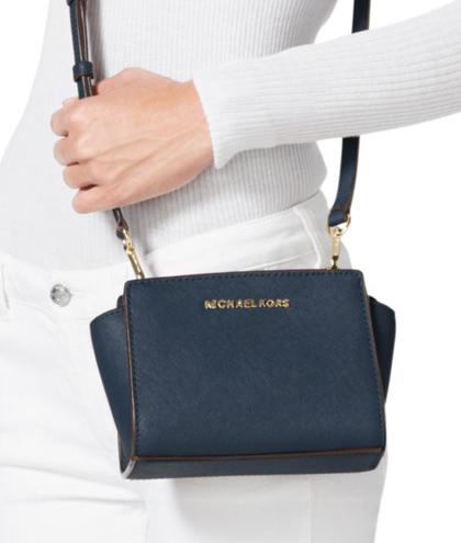 Come abbinare la borsa gioiello per uno stile glam che non passerà inosservato