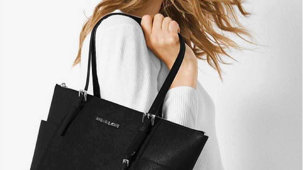 Raffinati e alla moda: i nuovi arrivi della stagione P/E firmati Michael Kors