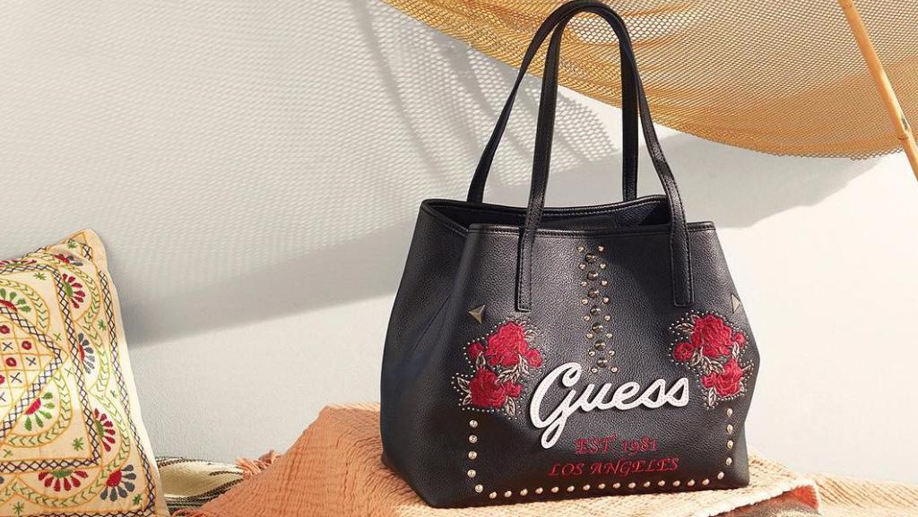 Per donne moderne, dinamiche e sempre alla moda: ecco i nuovi arrivi Guess