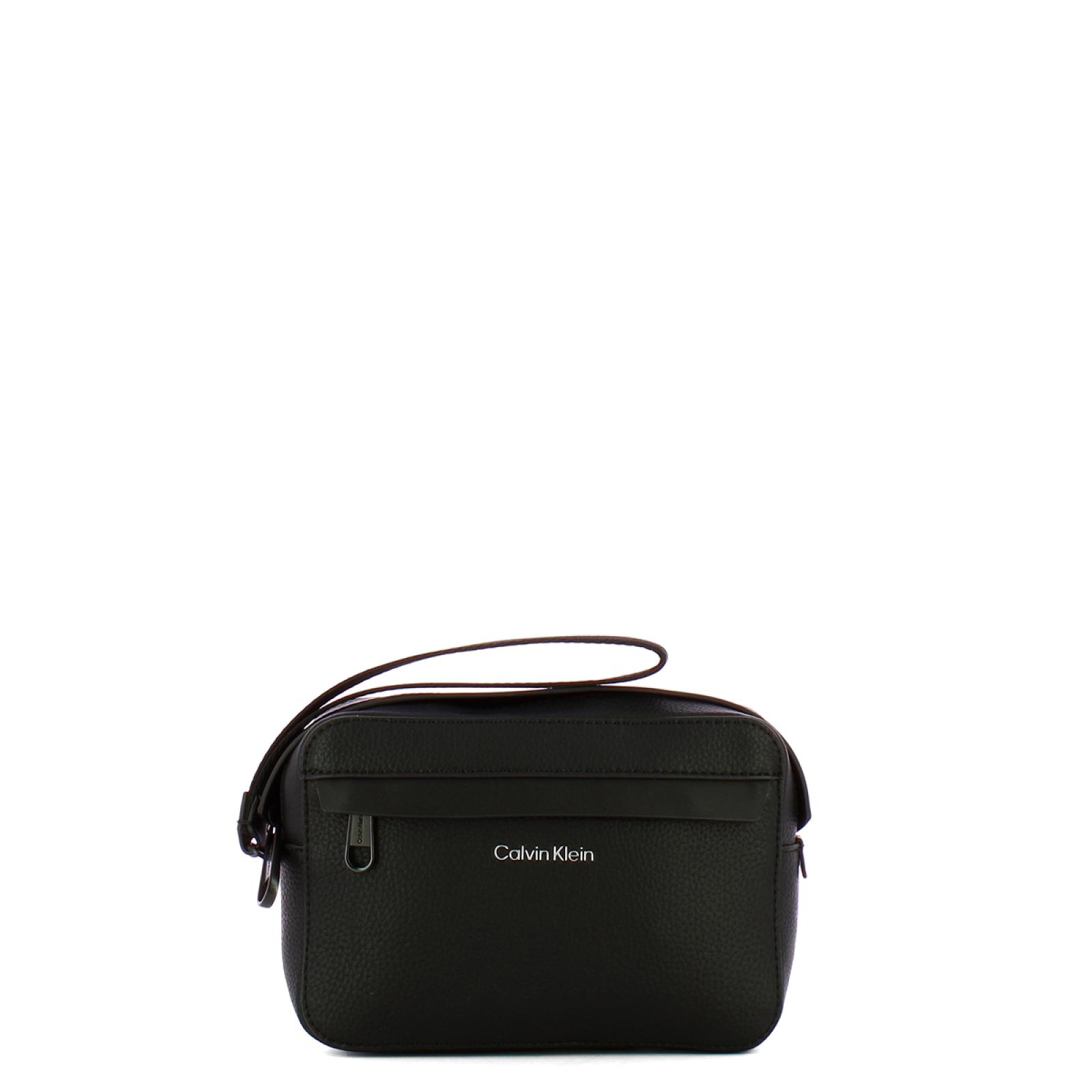 Calvin Klein Beauty Case CK Must Black Pebble - 1